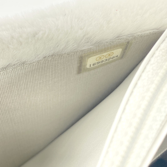 CHANEL Orirag Fur Chain Wallet White Grey - Picture 6 of 10